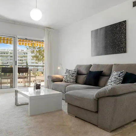 En Guadalmina Con Vistas Al Golf