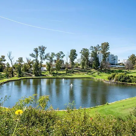 En Guadalmina Con Vistas Al Golf