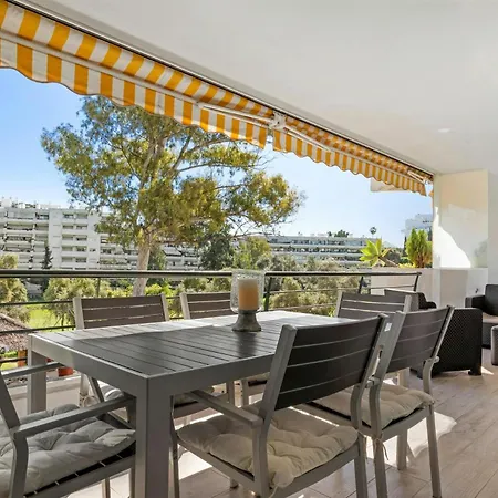 Апартаменты En Guadalmina Con Vistas Al Golf Марбелья
